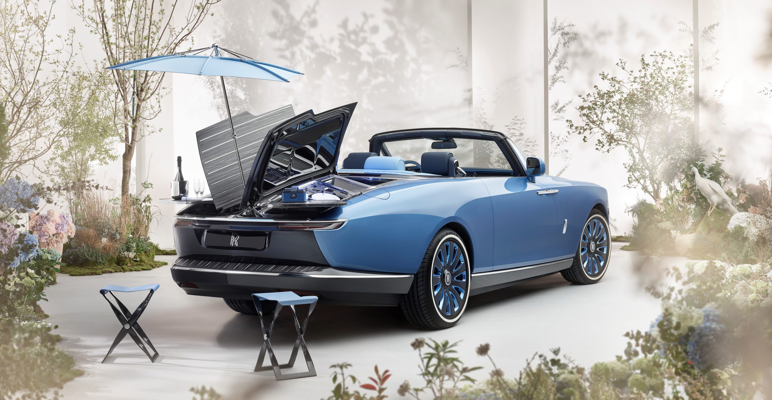P90423783_highRes_rolls-royce-boat-tai
