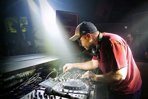 Best-Americas-DJ DJ