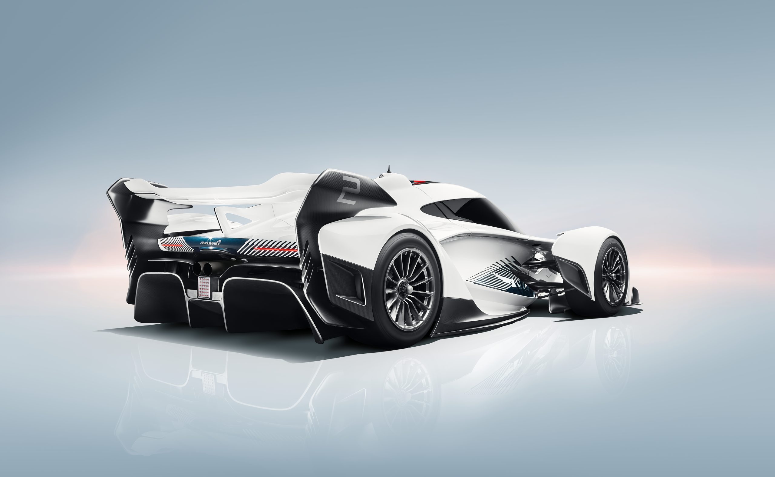 14234-McLarenSolusGT