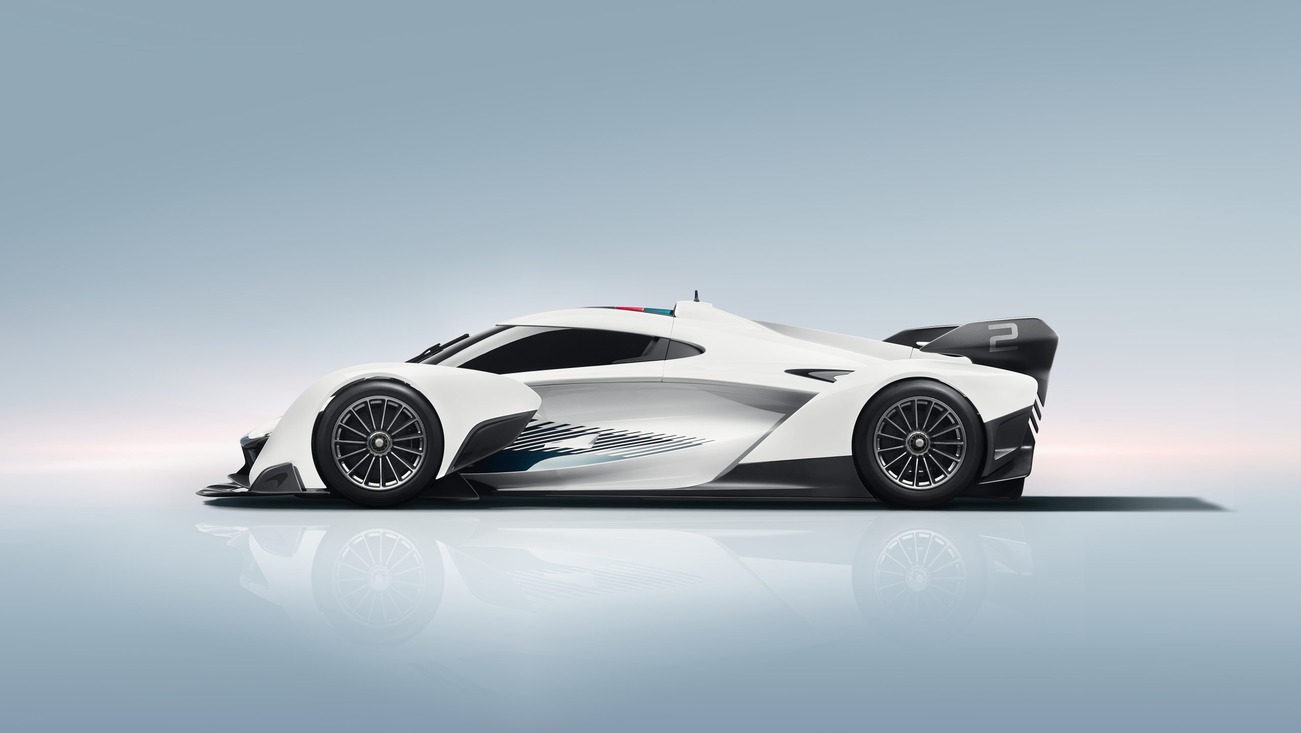 14238-McLarenSolusGT