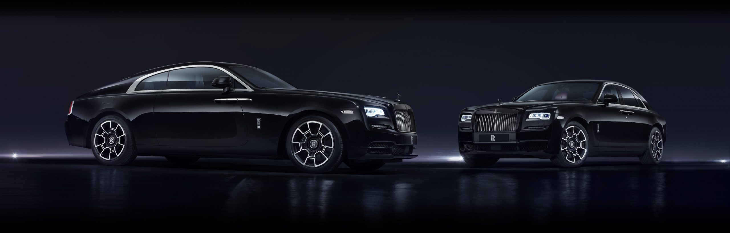 P90493208_highRes_black-badge-wraith-a (1)