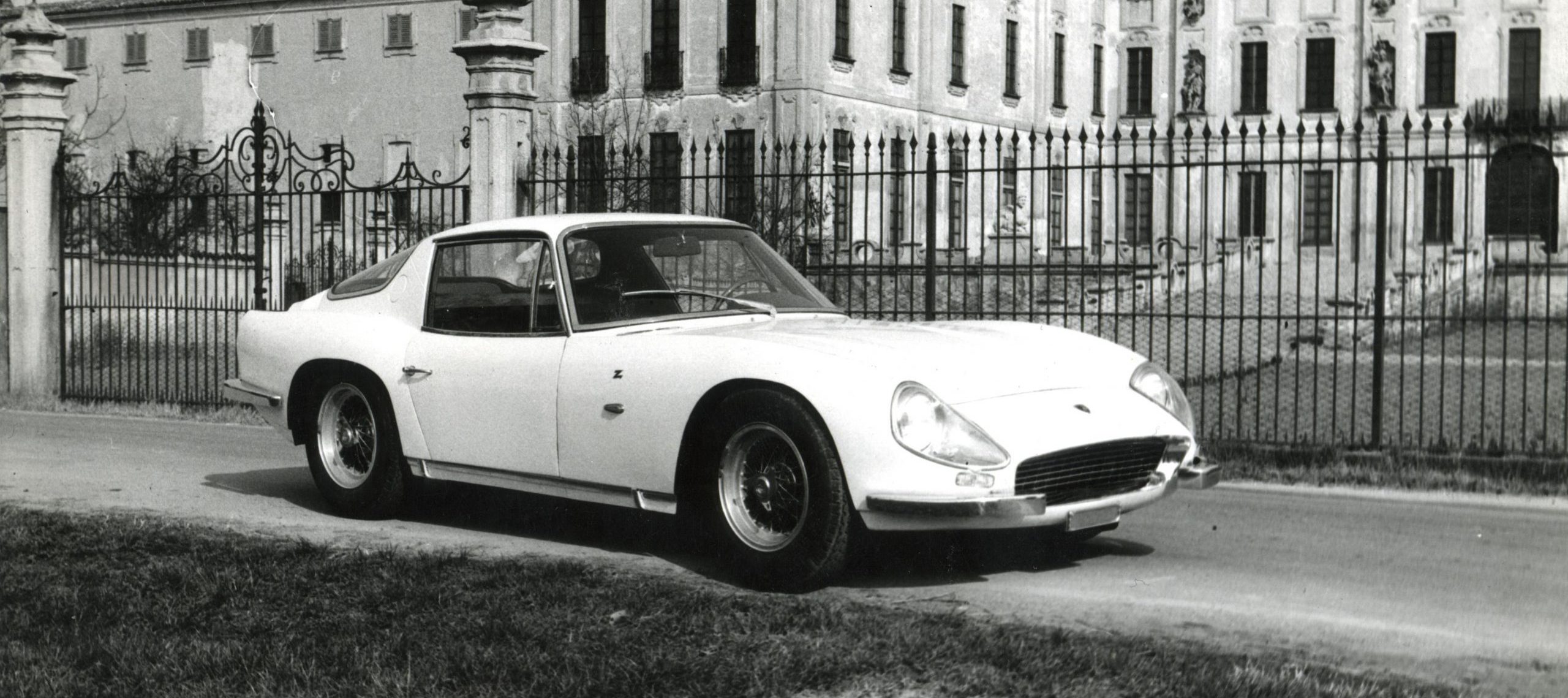 350 GTS - 1
